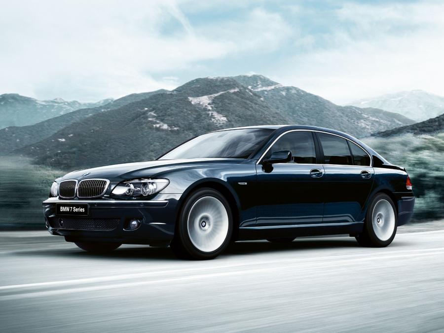  BMW 760Li (E66) 2005 года  (фото 18 из 21)
